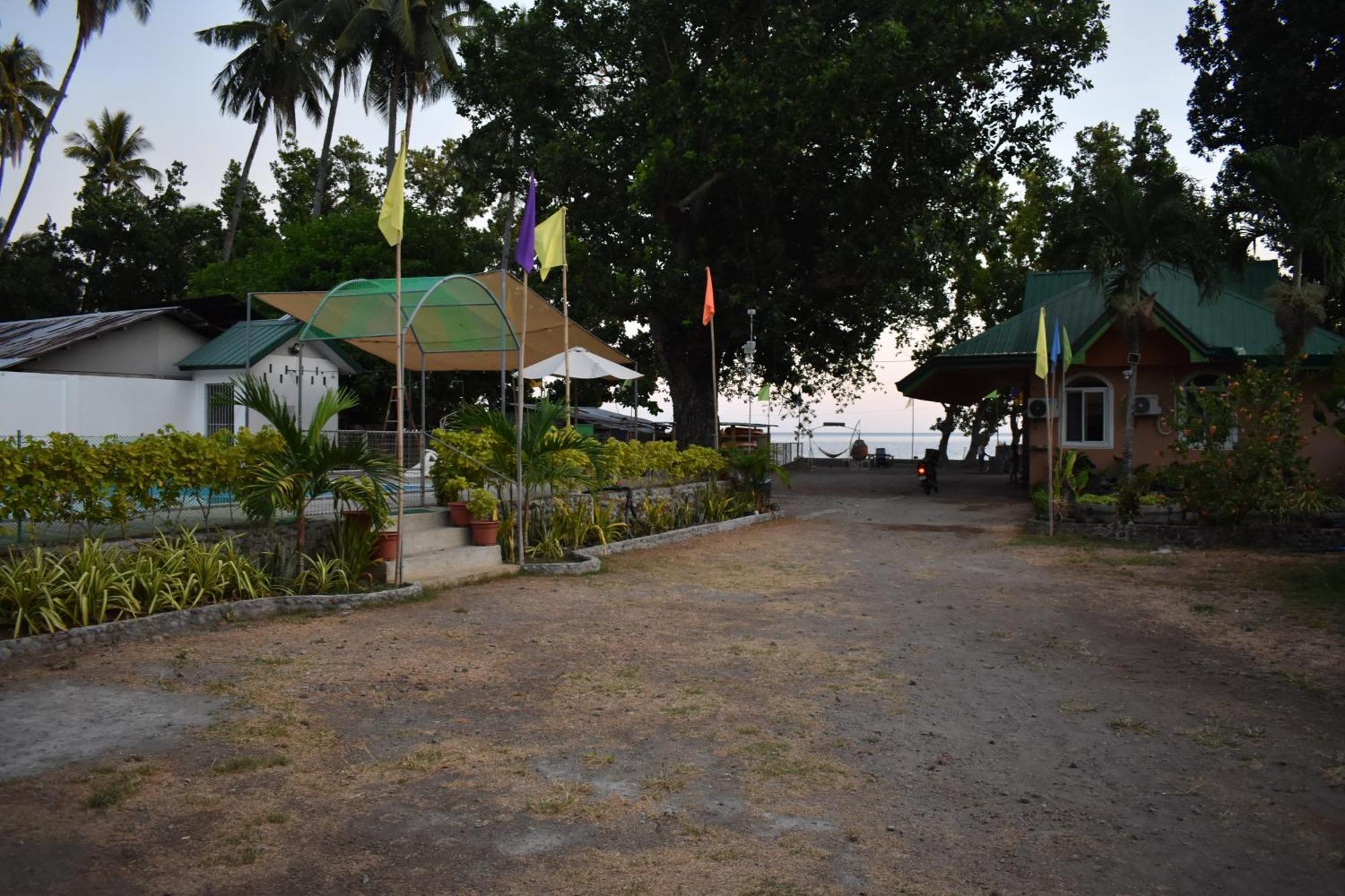 Seaside Traveler'S Inn By Camiguin Island Home Catarman  Exterior photo